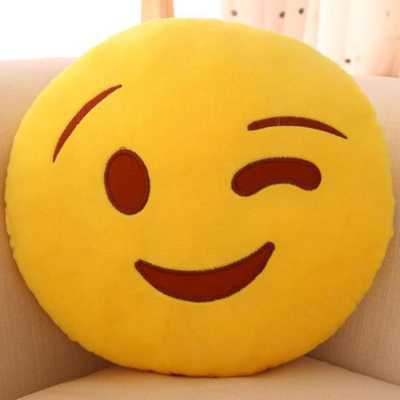 Oreillers décoratifs en forme d'emoji